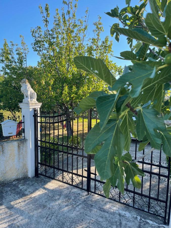 Beautiful Nearby Beach House With Garden, Private Pool And Large Yard Сидари Екстериор снимка